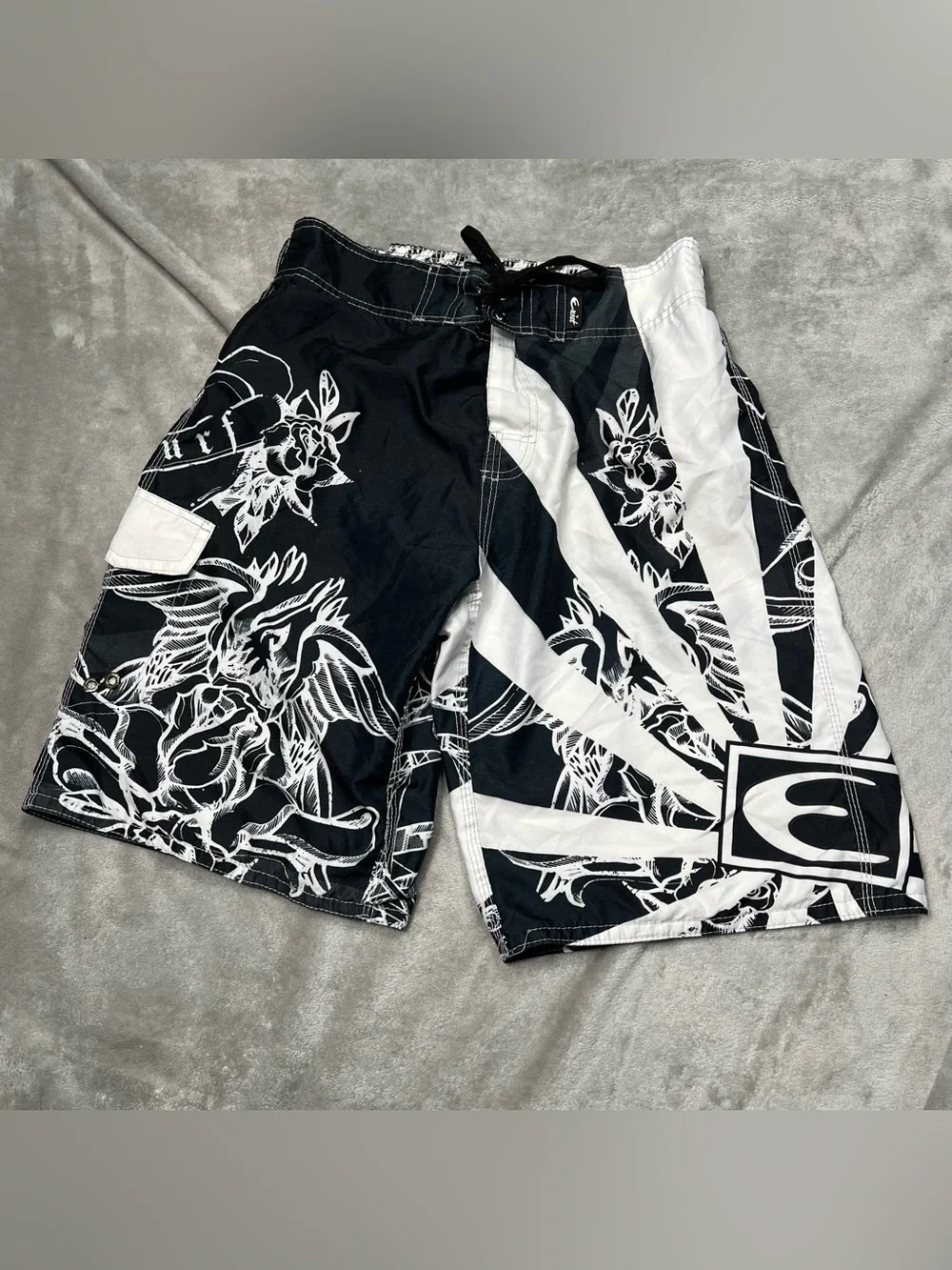 Exist Rising Sun Board Shorts Mens L Black/White Billabong Style Swin Trunks